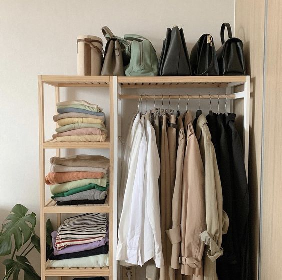 minimalist closet